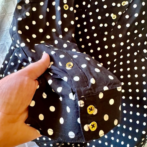 NWT Torrid Black and White Polka Dot Harper V-neck Tunic with Gold Buttons, 6X - Picture 3 of 5